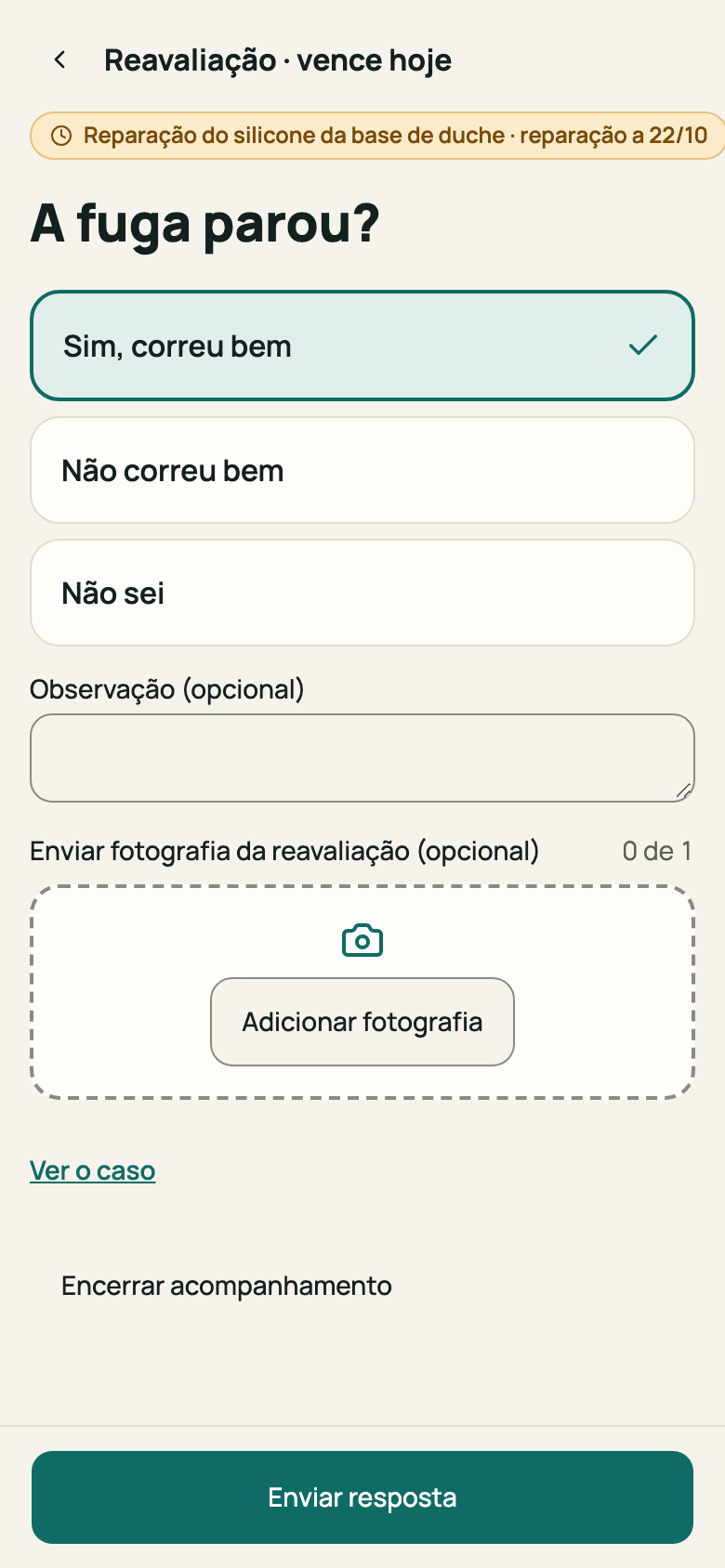 Ecrã de acompanhamento com as três respostas